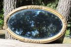 Stel antieke ovale spiegels